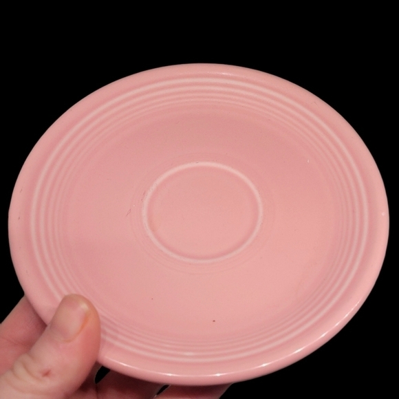 Vintage fiestaware dusty rose teacup & saucer - Picture 5 of 7